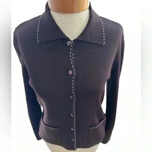 Beautiful lightweight cardigan top. button down with collar.
